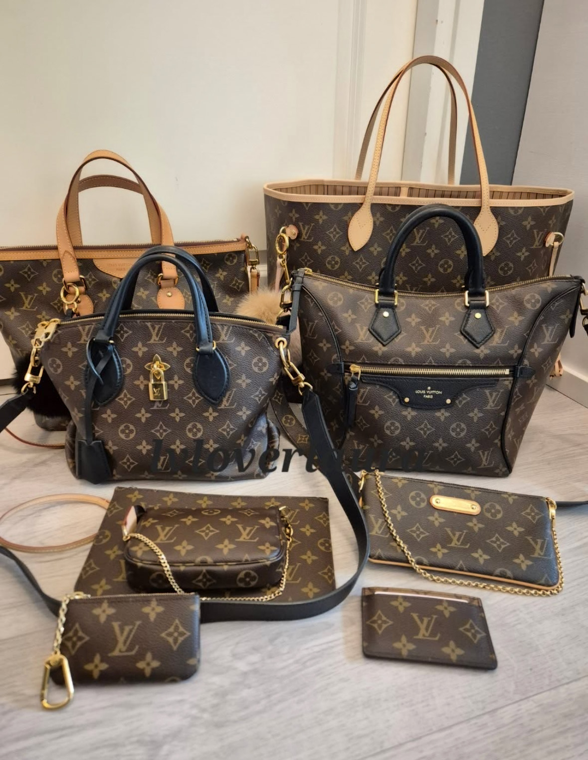 Buy Louis Vuitton Liquidation Pallets (50+ to 150+ pieces- $600) - Image 2