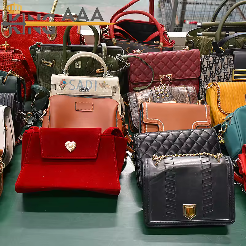 Buy Wholesale Designer Handbags For Sale (120+ Pieces From $2,500) - Image 2